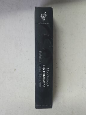 Younique Moodstruck Lip Exfoliator